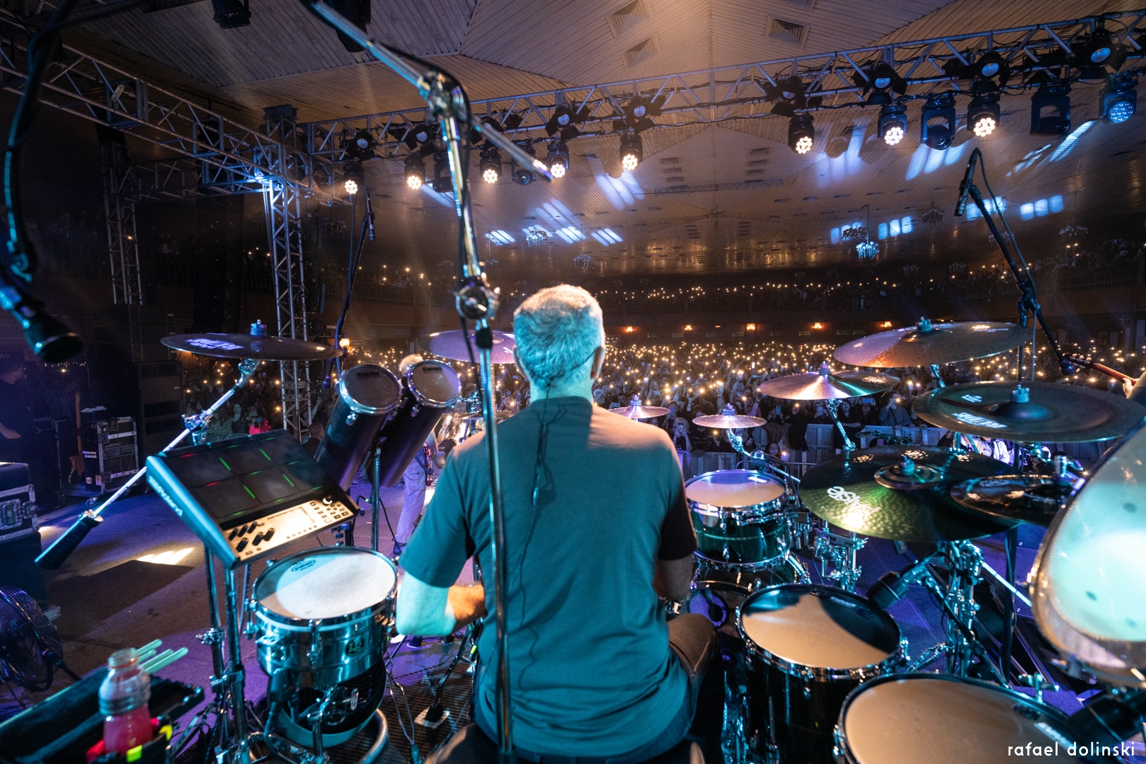 No Palco: João Barone (Os Paralamas do Sucesso) – São Paulo – 09/08/2025